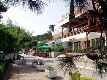 Odisej Mljet Hotel Pomena Exterior foto